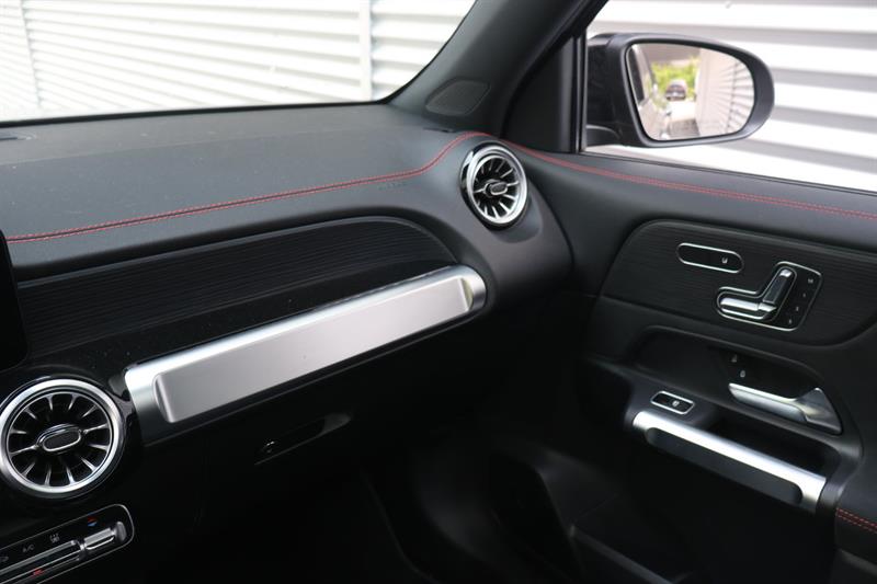 mercedes-benz EQB 2024 - 15