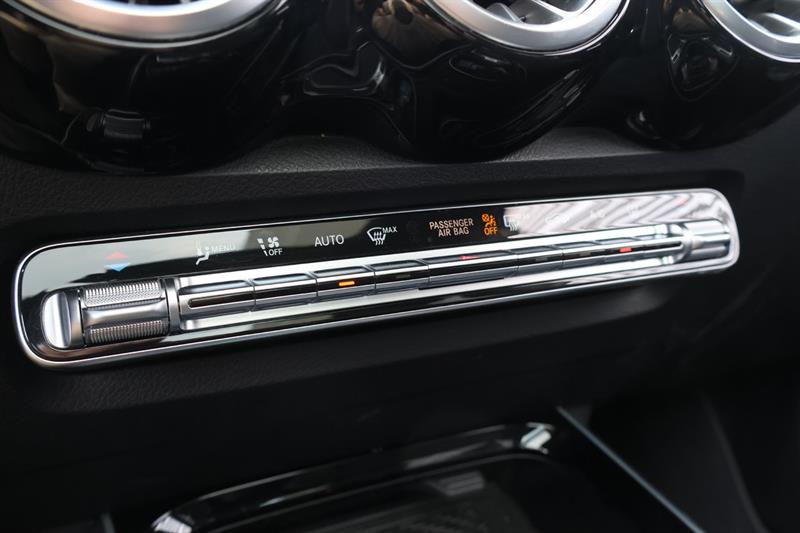 mercedes-benz EQB 2024 - 21