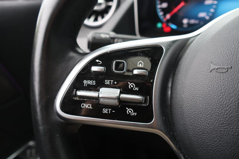 mercedes-benz GLA 2021 - 18