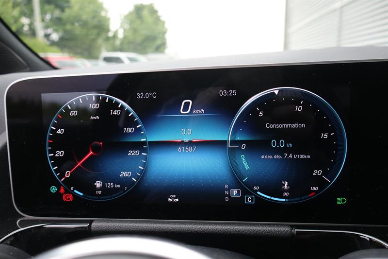 mercedes-benz GLA 2021 - 19