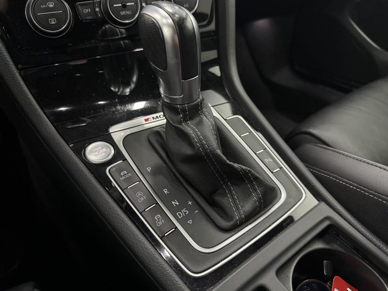 volkswagen Golf R 2019 - 16