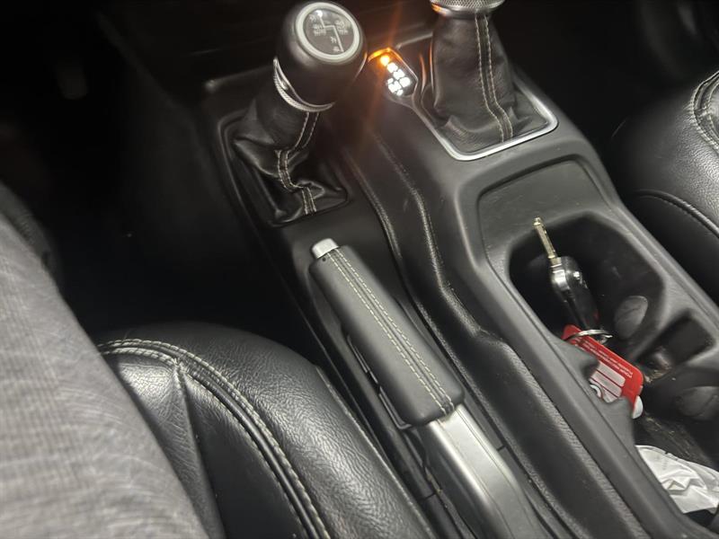 jeep Wrangler 4xe 2022 - 16