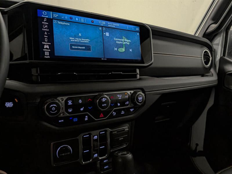 jeep Wrangler 4xe 2025 - 13