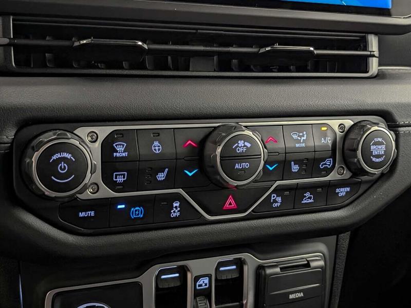 jeep Wrangler 4xe 2025 - 15