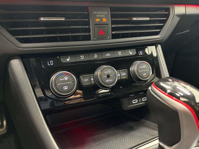 volkswagen Jetta 2023 - 27