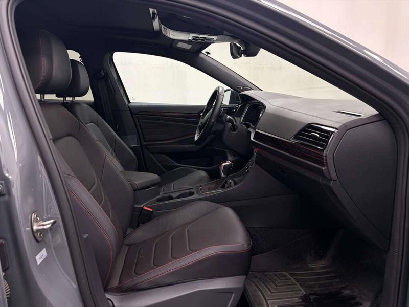 volkswagen Jetta 2023 - 31