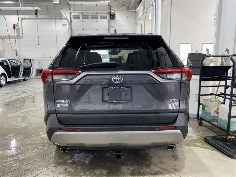 toyota RAV4 2022 - 2