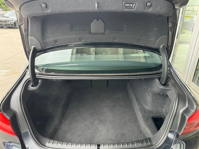 bmw M550i 2019 - 11
