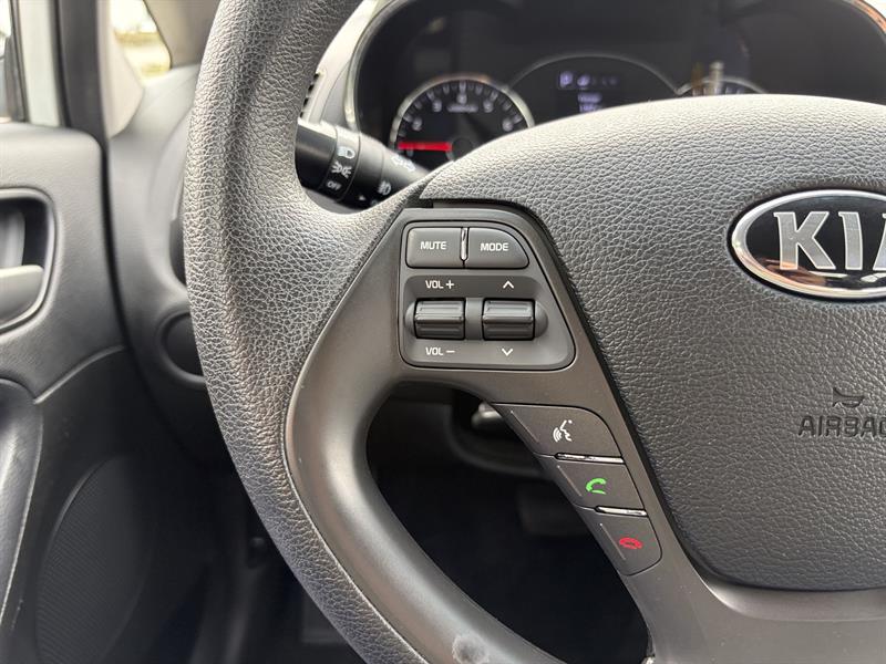 kia Forte 2018 - 10