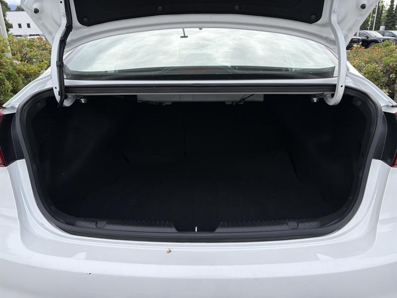 kia Forte 2018 - 24