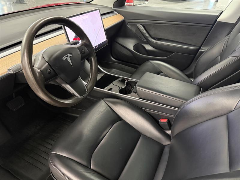 tesla Model 3 2020 - 11