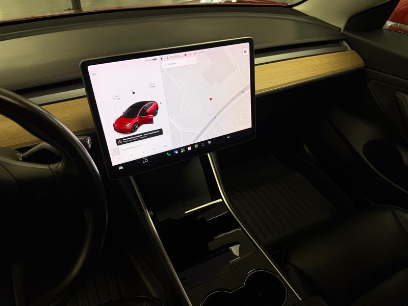 tesla Model 3 2020 - 29