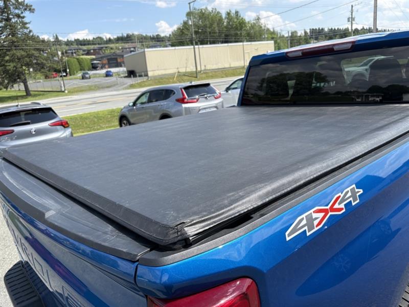 chevrolet Silverado 1500 2023 - 16
