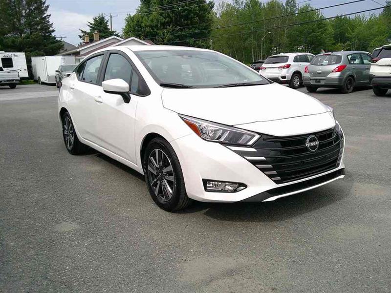 nissan Versa 2025