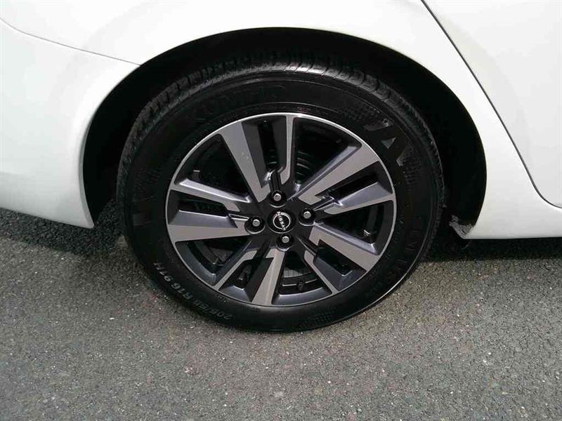 nissan Versa 2025 - 5