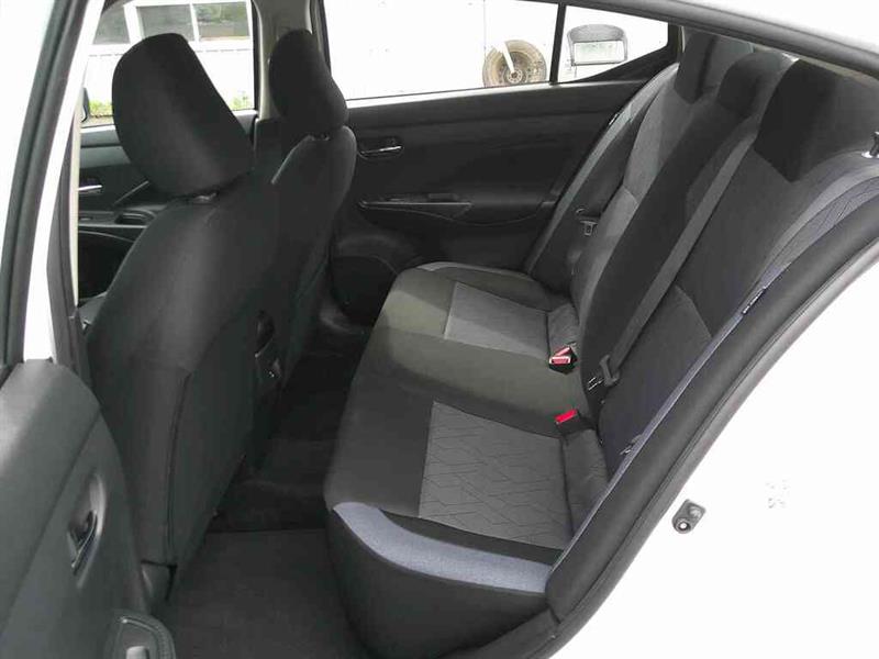 nissan Versa 2025 - 18