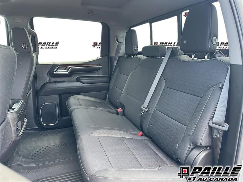 chevrolet Silverado 1500 2023 - 16