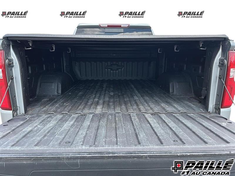 chevrolet Silverado 1500 2023 - 18