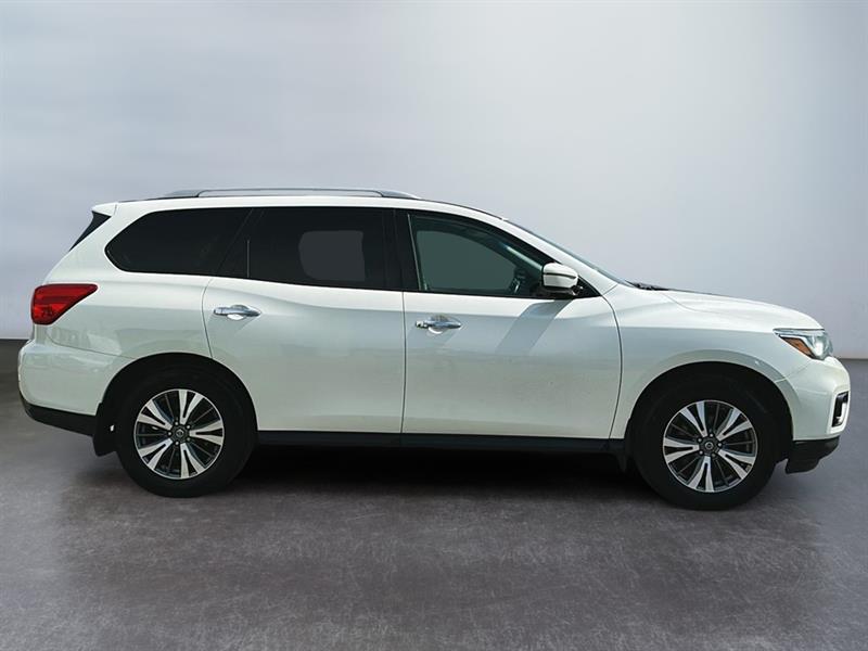 nissan Pathfinder 2017 - 8