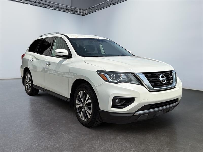 nissan Pathfinder 2017 - 10