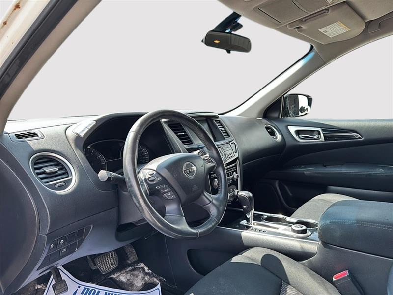 nissan Pathfinder 2017 - 12