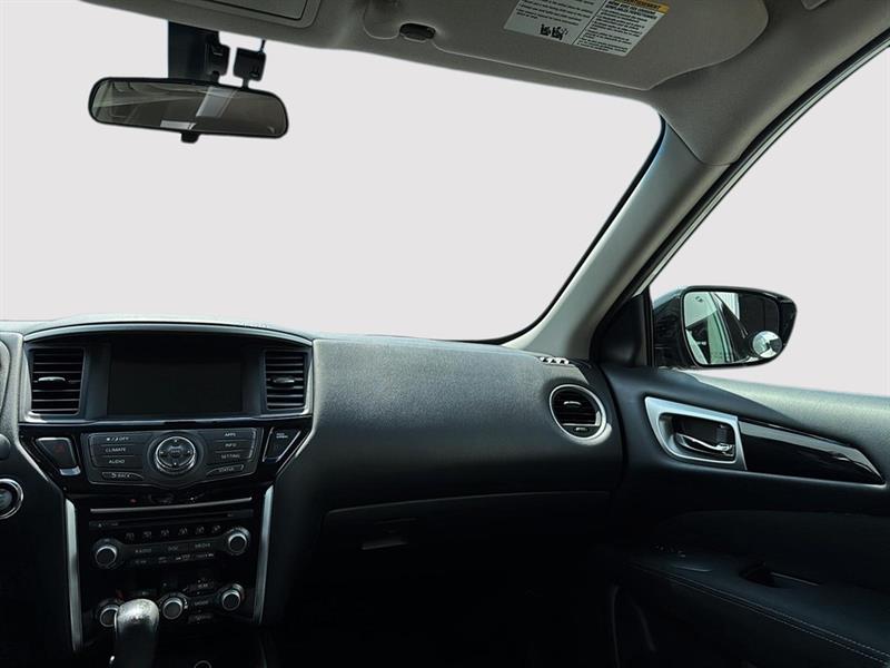 nissan Pathfinder 2017 - 21