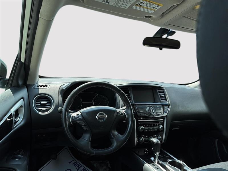 nissan Pathfinder 2017 - 22