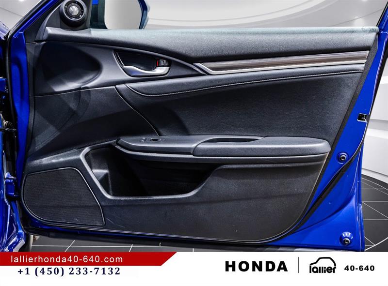 honda Civic Sedan 2019 - 17