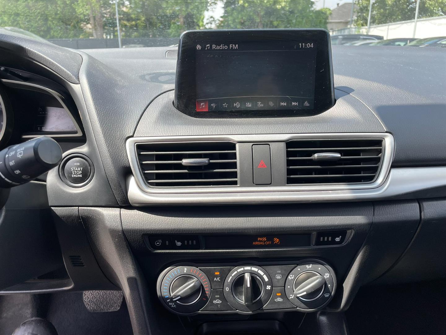 mazda Mazda3 2017 - 13