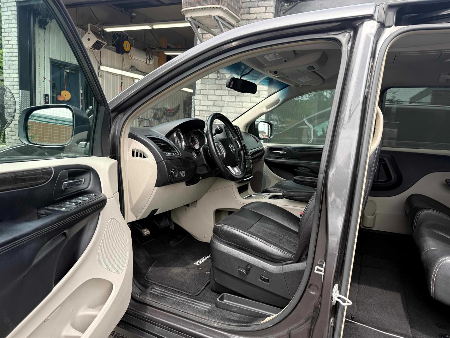 dodge Grand Caravan 2015 - 2