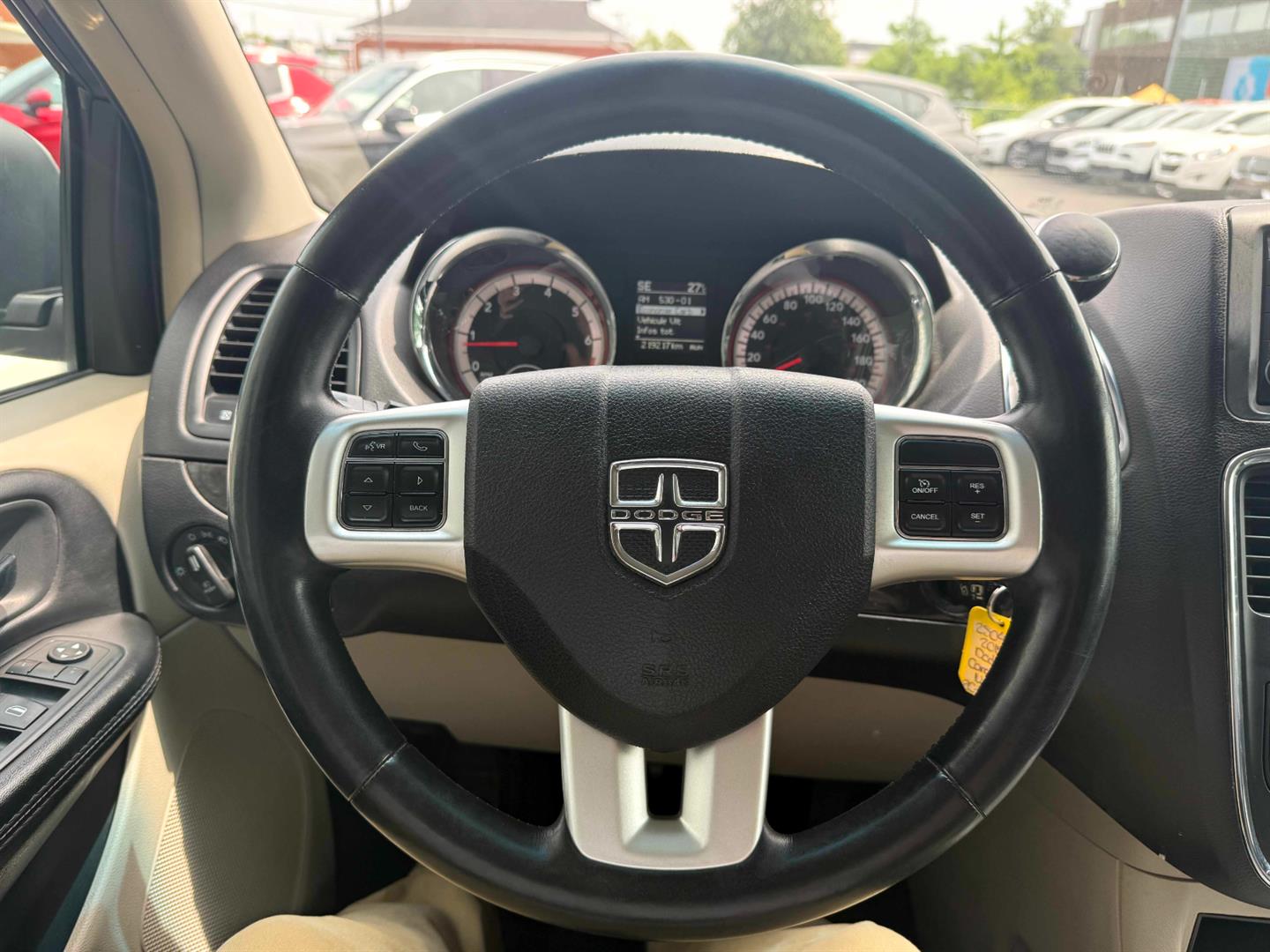 dodge Grand Caravan 2015 - 16
