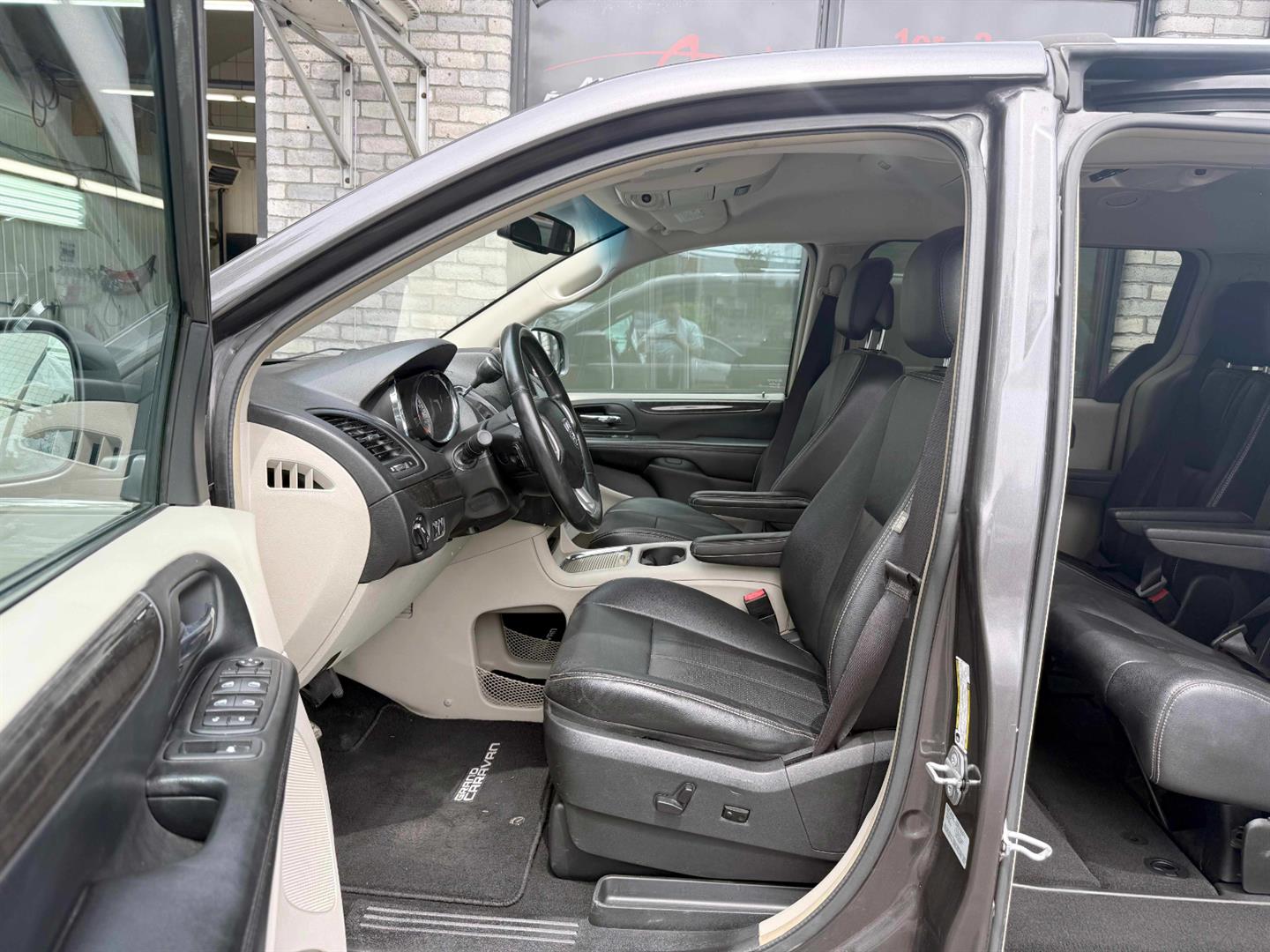 dodge Grand Caravan 2015 - 20