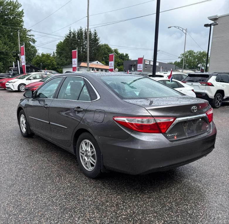 toyota Camry 2016