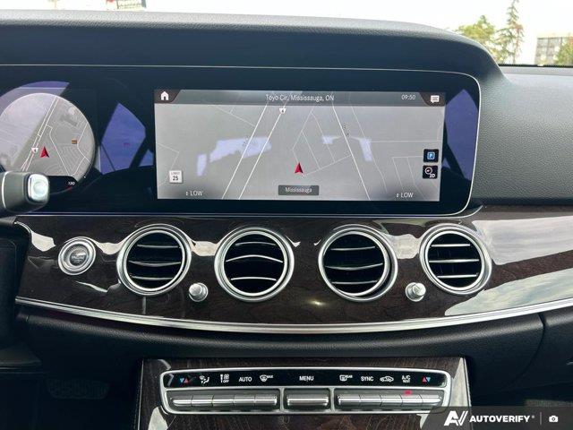 mercedes-benz E Class 2022 - 22