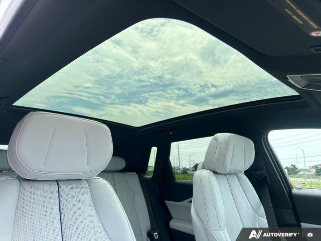 cadillac LYRIQ 2024 - 25