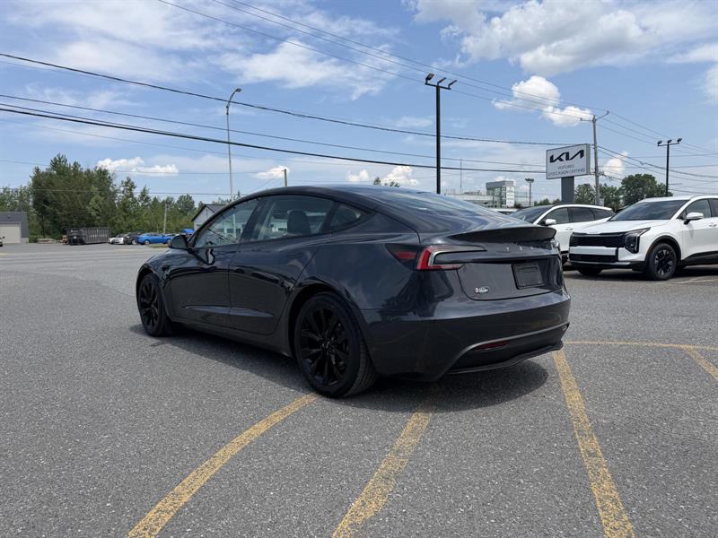 tesla Model 3 2024 - 6