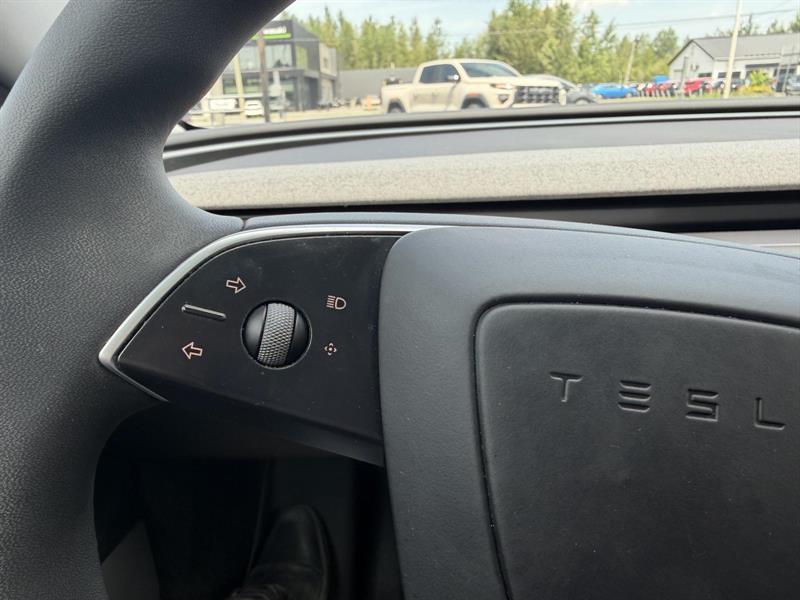 tesla Model 3 2024 - 10