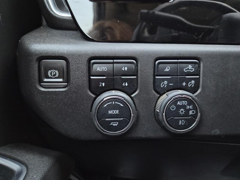 chevrolet Silverado 1500 2022 - 13