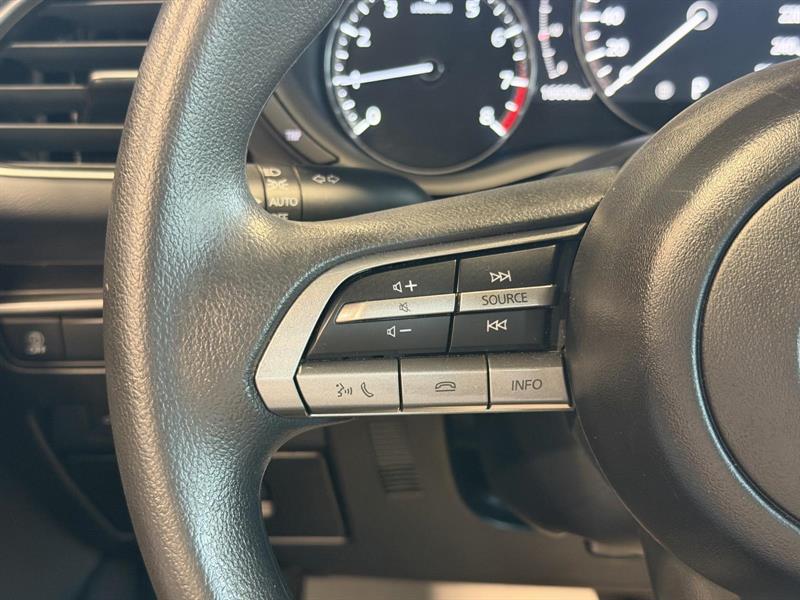 mazda Mazda3 2022 - 13