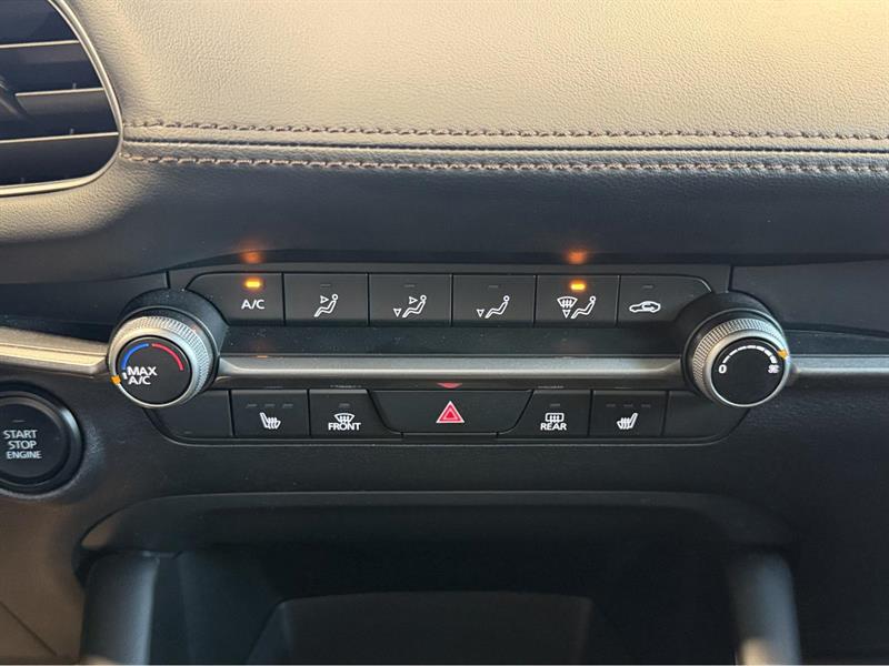 mazda Mazda3 2022 - 18