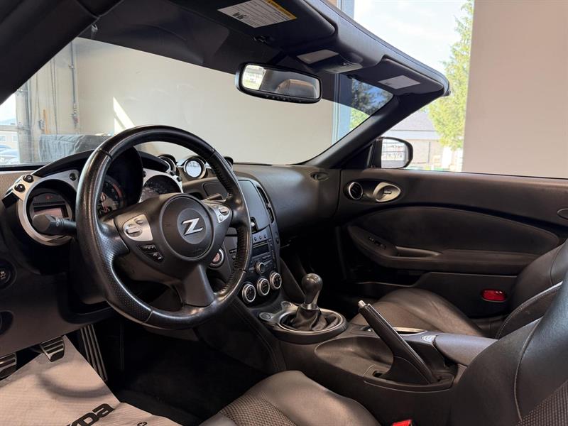 nissan 370Z 2013 - 16