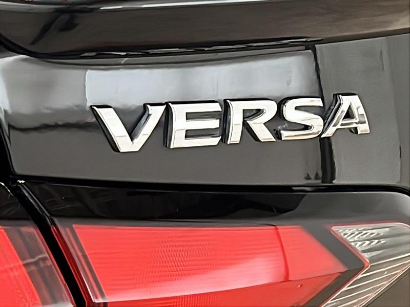 nissan Versa 2021 - 23