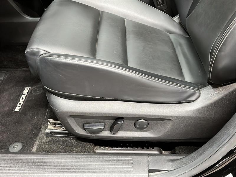 nissan Rogue 2023 - 25