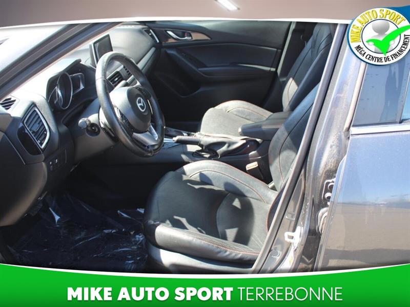 mazda Mazda3 2015 - 10