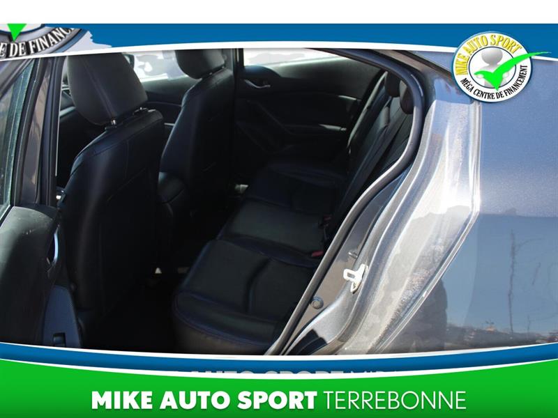 mazda Mazda3 2015 - 11
