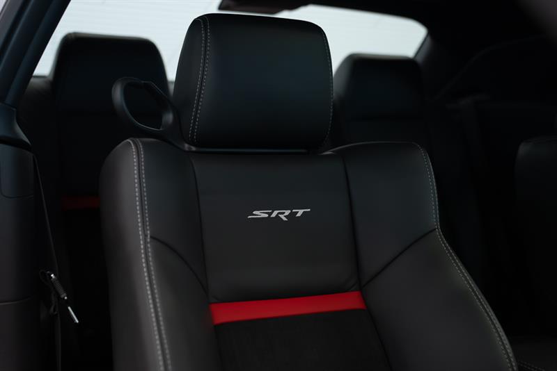 dodge Challenger 2010 - 22