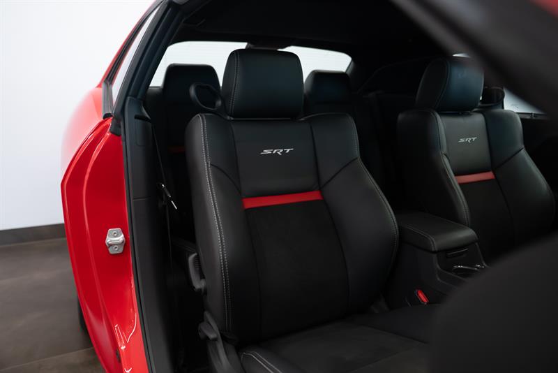 dodge Challenger 2010 - 23