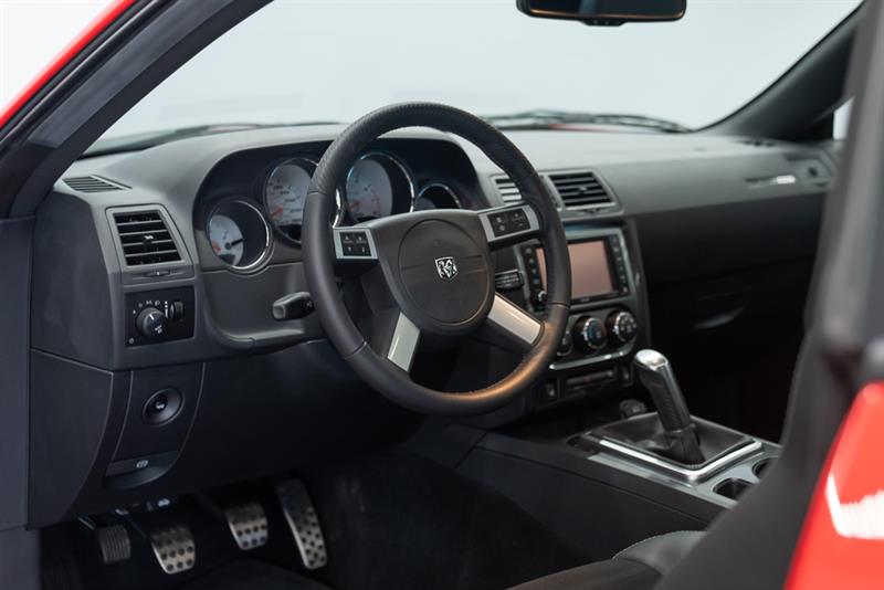 dodge Challenger 2010 - 36