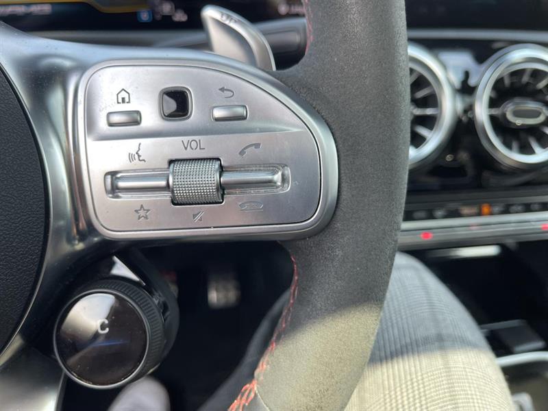 mercedes-benz CLA 35 AMG 2023 - 23