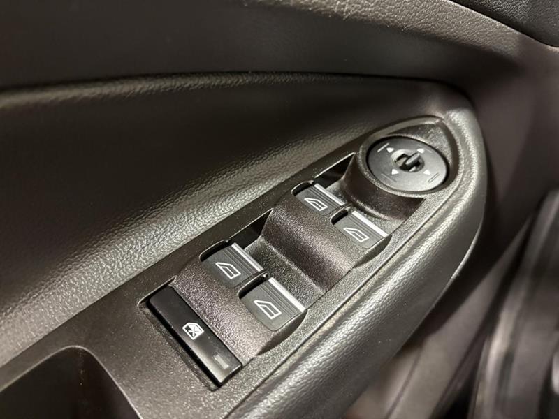 ford Escape 2018 - 8